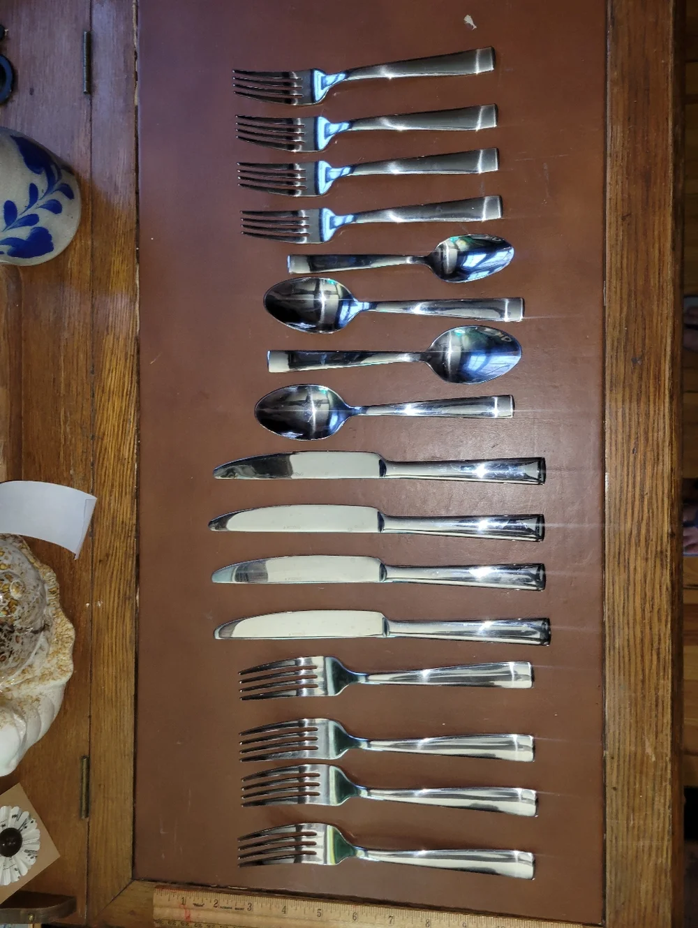 16 PIECE SET OF~~ONEIDA CHINA STAINLESS STEEL FLATWARE SET!!